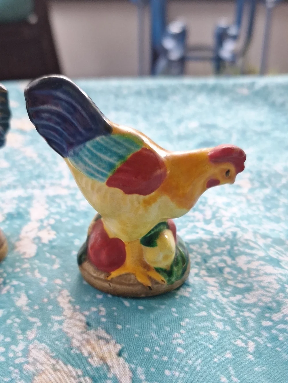 Hand-Painted Ceramic Rooster and Hen Figurines - Vibrant Yellow